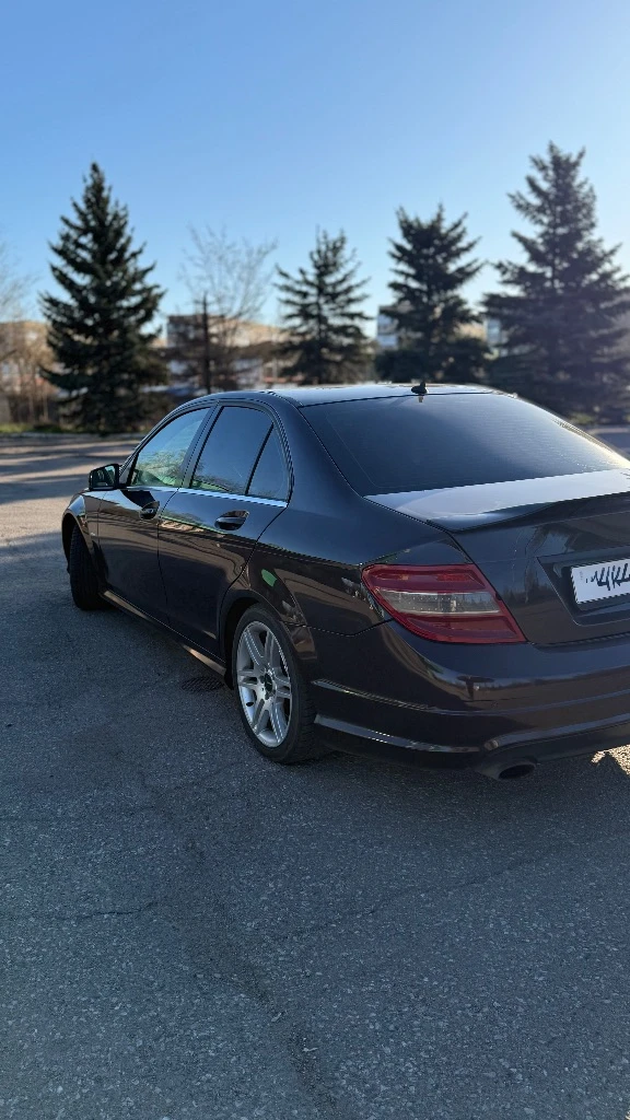 Mercedes-benz w204
2010 Года
Двигатель объёмом 1.8 л на 184 лошадей
‼️Машина во владение 2 года
Масло в двигателе и коробке менял вовремя
В феврале месяце менял цепь, прокладку клапанной крышки, свечи!
Масложора нету!!!
Антифриз тоже на месте не куда не уходит
Есть незначительные косяки
По кузову, и ходовой
По этому и такая цена‼️
‼️950 Тыс. Хороший торг у капота ‼️
‼️‼️‼️Внимание цена низ рынка! Из-за косяков
И предлагать хлам по цене рынка не интересно‼️
Комплектация
✅ Бортовой компьютер
✅Климат-контроль 2-зонный
✅Круиз-контроль
✅Парктроники с переди и сзади
✅3 Режима езды
✅Кондиционер❄️
✅Подогрев передних сидений 🔥
✅Регулировка руля по вылету
✅Регулировка руля по высоте
✅Мультируль с подруливыми лепестками переключение передач
✅Усилитель руля
✅Электропривод зеркал
✅Электростеклоподъемники задние
✅Электростеклоподъемники передние
✅Электрорегулировка передних сидений
✅Электрообогрев боковых зеркал
✅Центральный замок
✅Антиблокировочная система (abs)
✅Подушка безопасности водителя
✅Подушка безопасности пассажира
✅Подушки безопасности боковые
✅Система стабилизации (esp)
Цена автомобиля 950т. Р. На косяки хороший торг строго возле автомобиля
Находится автомобиль донецк петровка
Возможен пригон по договорёности
Телеграм @ni_ki_ta23
Звонить по номеру +79493934602 - фотография - 4