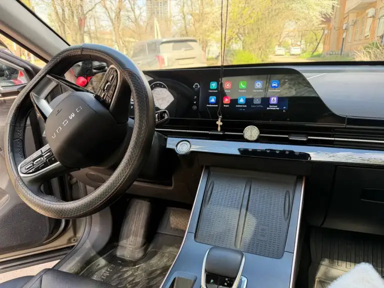 Срочно продам omoda c5. 2024 г. (ещё год на гарантии). Пробег 13000 км. 1.5литра. Передний привод. Вариатор. Максимальная комплектация ultimate+чёрная крыша. Состояние новой машины. Один хозяин. 2.5млн. Рублей. Донецк. +79493619770 - фотография - 8