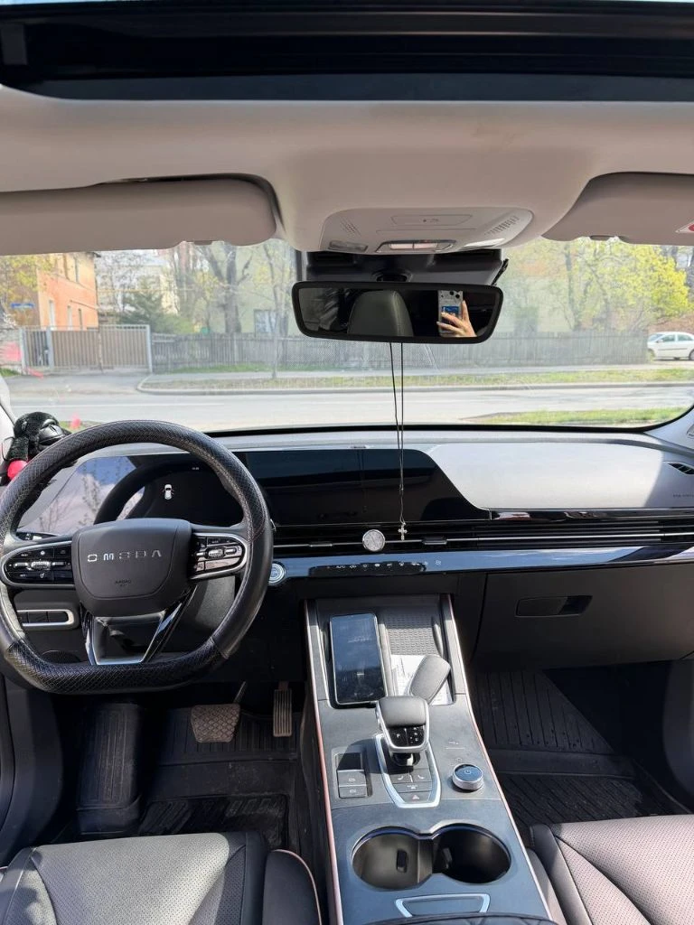 Срочно продам omoda c5. 2024 г. (ещё год на гарантии). Пробег 13000 км. 1.5литра. Передний привод. Вариатор. Максимальная комплектация ultimate+чёрная крыша. Состояние новой машины. Один хозяин. 2.5млн. Рублей. Донецк. +79493619770 - фотография - 20