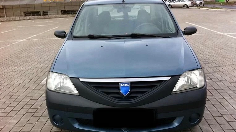 Dacia logan 2006 год в базовой комплектации. Гаражное хранение.
Использовалась только по городу.
Пробег 77000км
Один владелец. Состояние хорошее, все рабочее. Салон чистый, аккуратный, без повреждений. Стоит новый аккумулятор. По договоренности возможно подъехать посмотреть. Дополнительные вопросы по телефону +79495373544
Цена 350 000руб
Торг уместен - фотография - 2