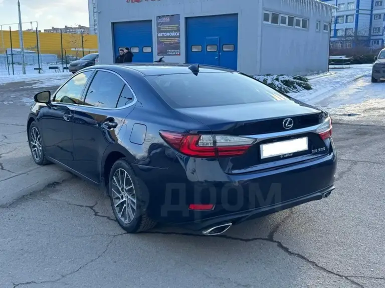 Lexus es 350. Синий 3.5 автомат. Круиз, климат, коньячный кожаный салон в идеале. Авто в шикарном состоянии 5 из 5. +79493091622 игорь. - фотография - 5