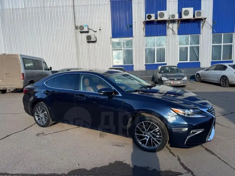 Lexus es 350. Синий 3.5 автомат. Круиз, климат, коньячный кожаный салон в идеале. Авто в шикарном состоянии 5 из 5. +79493091622 игорь. - фотография - 2