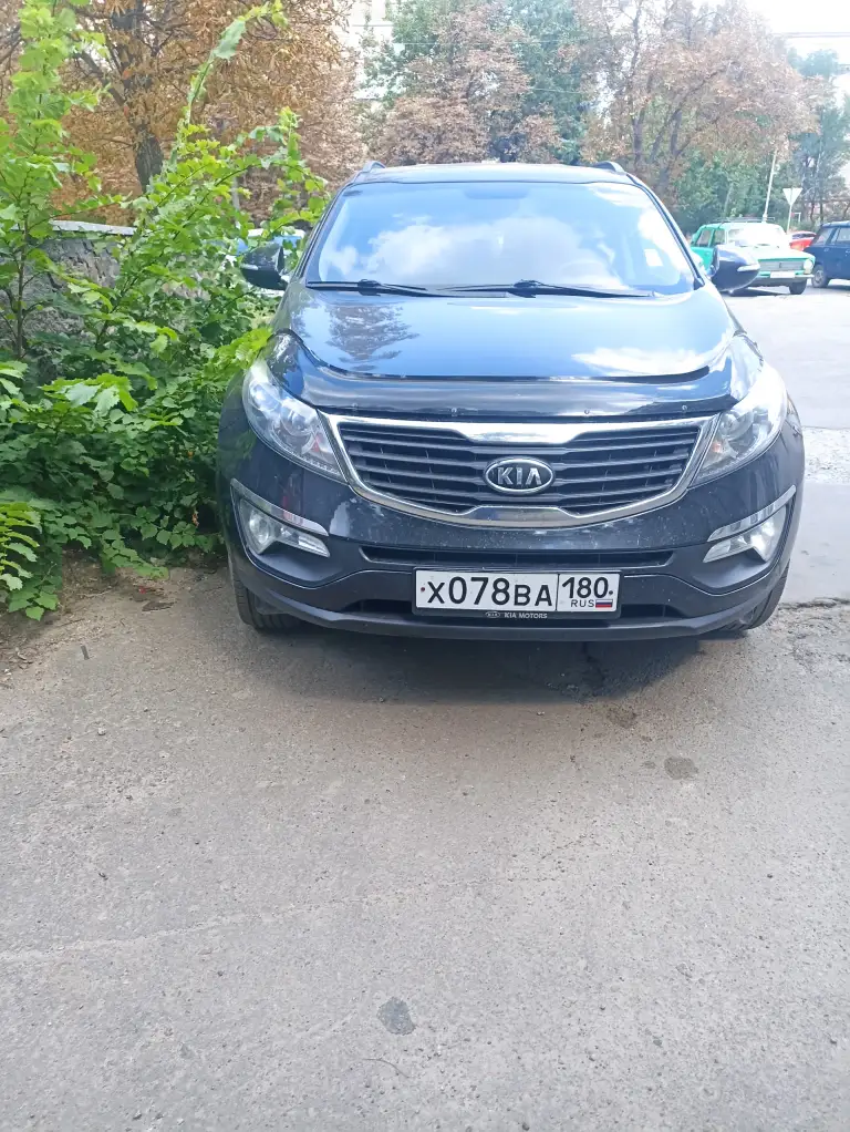 Продам. Киа спортодже 2011 год 2.0 автомат, пробег 155000 полный привод +7949 349 33 71 1150000 торг можно обмен - фотография - 8