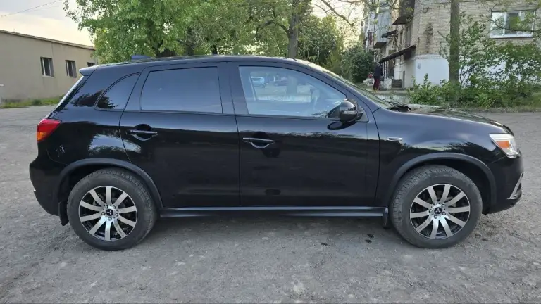 🚘 Mitsubishi outlander sport, 2019
2.0 Бензин | awd | пробег 48 000 км
Авто в отличном состоянии, полностью обслужен по регламенту.
Без вложений — сел и поехал.

✅ Новая резина
✅ Чистый салон, без запахов
✅ Я собственник, авто юридически чистое

📹 Видео отправлю по запросу
📍 Осмотр: петровское / красный луч

💰 1 735 000 ₽
📞 +7 959 266 92 40 (Telegram, макс) - фотография - 4