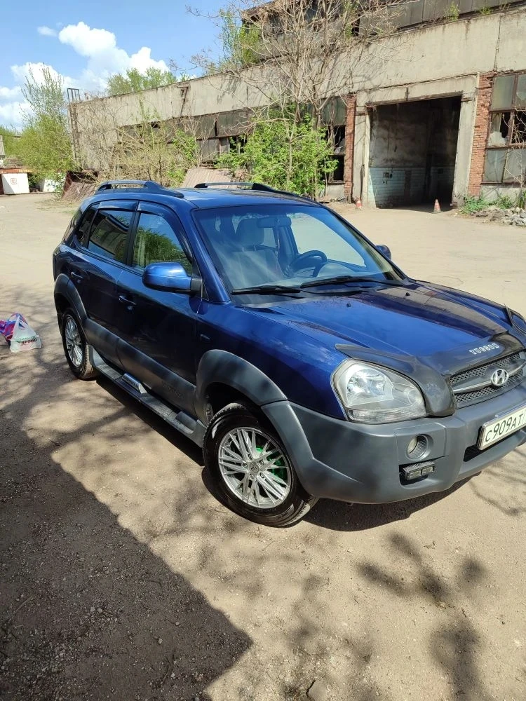 Hyundai tucson 2005, переднеприводный, бензин 2.0,коробка механика, 4 стеклоподъемника, автосигнализация, кондиционер, подогрев сидений, стекл. Комплект новой резины лето и зима, титаны лето и титаны зима.
Г. Горловка, 700т ₽,
+79493143041 - фотография - 3