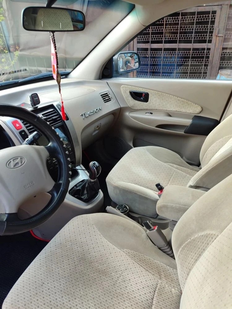 Hyundai tucson 2005, переднеприводный, бензин 2.0,коробка механика, 4 стеклоподъемника, автосигнализация, кондиционер, подогрев сидений, стекл. Комплект новой резины лето и зима, титаны лето и титаны зима.
Г. Горловка, 700т ₽,
+79493143041 - фотография - 6