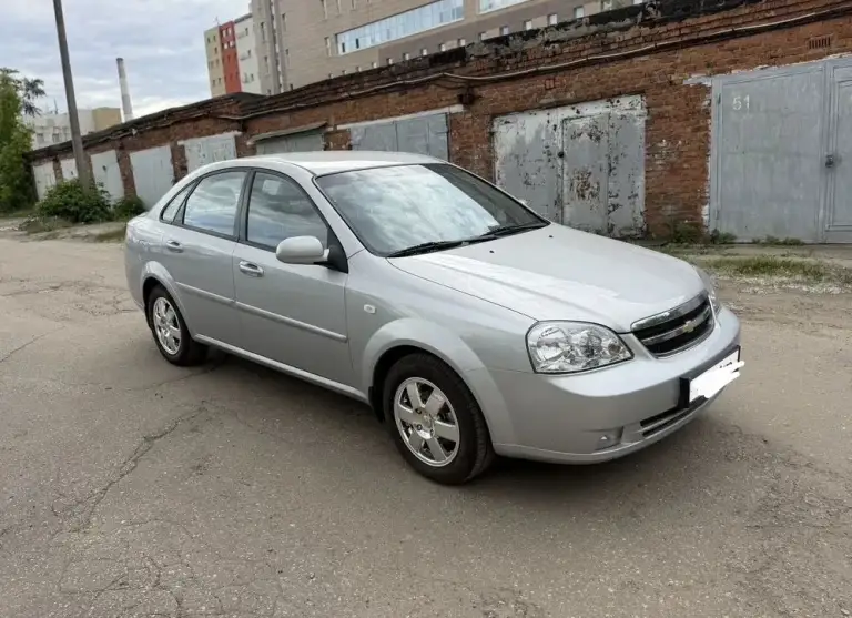 Продам chevrolet lacetti с малым родным пробегом
2009Г 39 000 км, на автомате 1,6(надежный двигатель)
В родной краске, не битый, не крашен, все в заводе, хозяйский, продажа от собственника, зимой не эксплуатировался, гаражное хранение. - фотография - 7