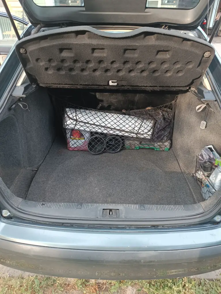 Продам skoda oktavia a5, 2006 г. , двигатель 1.6. Пробег 279 тыс. На ходу, состояние хорошее. Лонжероны, стаканы целые, двигатель и коробка работают хорошо. По электрике всё работает. Комплектация: гидроусилитель руля, кондиционер, 4 стеклоподъёмника, климат контроль, круиз контроль, сигнализация (центральный замок), подогрев сидений. Чистый белый кожаный салон. Продажа за наличные. Обмен не интересует. Машина находится в петровском районе донецка. Зимняя резина в подарок.
Цена: 600000 + торг
Тел. : +79493672915 эдуард - фотография - 6