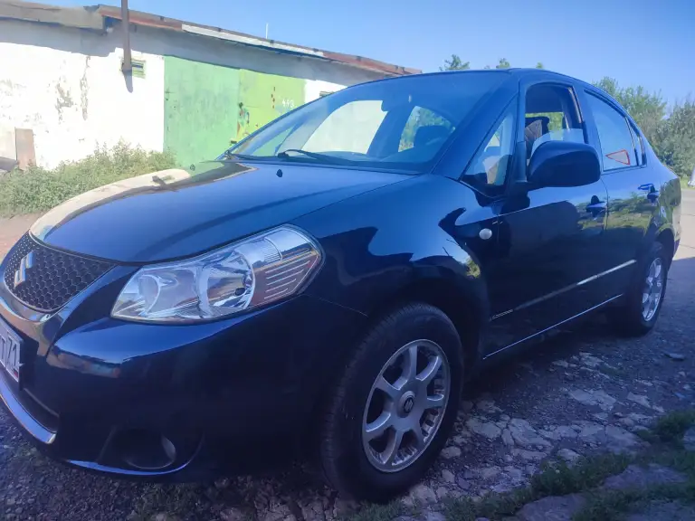 Сузуки. Sx. 4. 2008 год. Куплен в автосалоне. Тулы один. Хозяин. 102. Т. Км. Оригинальный пробег. Есть. Сервисная. Книга. Со. Всеми. Отметками. Есть. Подкрас. Переднего. Левого. Крыла. В. Целом. Состояние. Нового. Авто. Тел. +79493373857 - фотография - 1