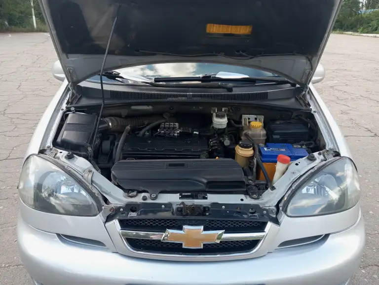 Продам chevrolet tacuma 2005г. 2.0 газ-бензин, акпп-автомат, пробег: 195т. Авто местное, не пригон. В хорошем состоянии на свои года! Обслужена, грм, помпа, ремни, масло. Двигатель, акпп все в норме. Abs, airbag, гур, эл/стекла, зеркала, кондиционер, ц/замок, магнитола. Документы в порядке. Цена: 360.000р. Енакиево. +79493652755. - фотография - 9
