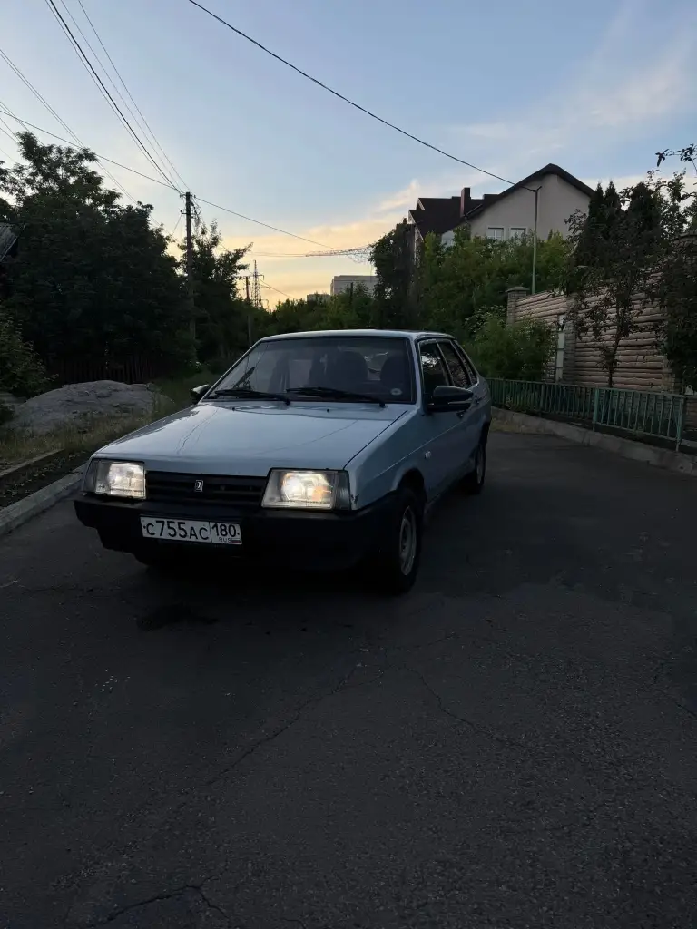 Продам ваз 21099
Инжектор 1.5л не дымит работает отлично
2005 Г. По кузову нужно заниматься
Технически полностью исправен, довезёт куда нужно без хлопот
120 Т р, торг
+79493263960 - фотография - 1