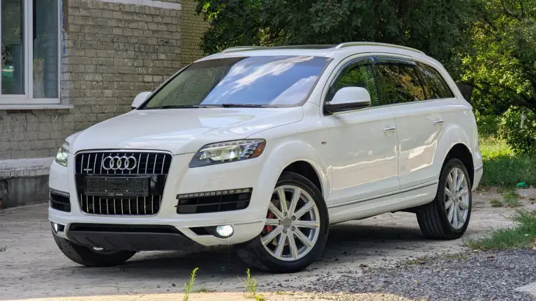 📢 Продам audi q7ресталинг на полной комплектации в идеале можно обмен (цена1м350тр торг) (можно и в кредит 💥💥💥💥💥💥💥) 7мест)
🔹Год 2012
🔹Двигатель 3.0
🔹Коробка: автомат 8ступ
🔹Учёт рф любое оформление
Цена 1м.350тр торг звоните
Также можно обмен предлагайте
🔹Авто в хорошем состоянии не бита не крашена 100% ходовка супер двигатель и кпп работают отлично, кузов в идеальном состоянии, музыка, камера заднего вида, без ключевой доступ климат подогрев сидений панорама 7мест дачик света и дождя и много другого сигнализация, эл стеклоподъёмники и т. Д 🔹телефон :(+79490030134)(телеграм+79490030134)(мах+79490030134) - фотография - 3