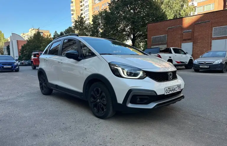Honda life kross 2021.. .дв 1.5 135 л. С бензин от 92.. .пробег 25900 км. . Идеальное сост по всем параметрам. .+ пакет плохие дороги. .. Не бит не крашен. ..расход 7.5 литров. ..пригонял год назад. .полное переоформление. .+79493353529 есть мах - фотография - 3