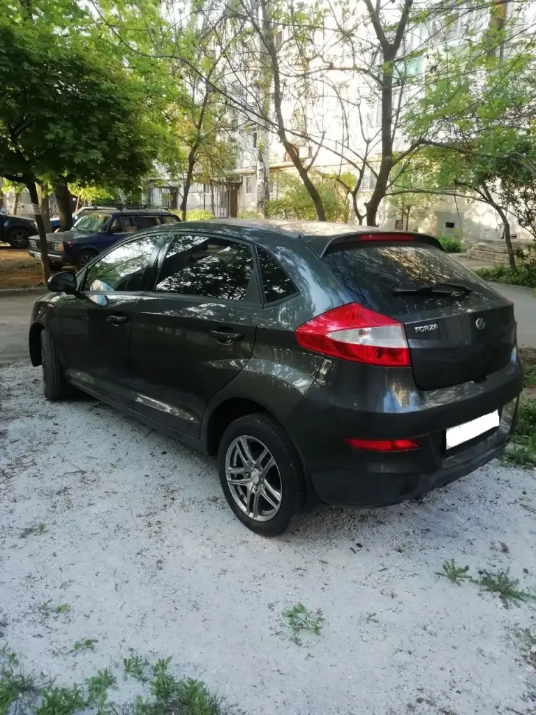 Заз forza (chery very), 2011г, 1 хозяин, 108000 пробег. Достойный авто, своих денег стоит обоснованно. 600000р. +79497253677 - фотография - 4