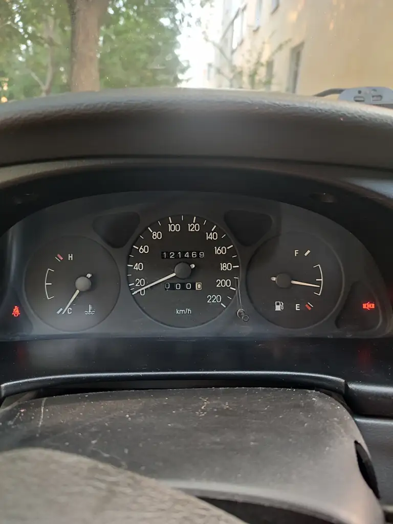 Daewoo sens 1.3. 2007 года. Хорошее достойное состояние. Пробег 121469 - фотография - 10