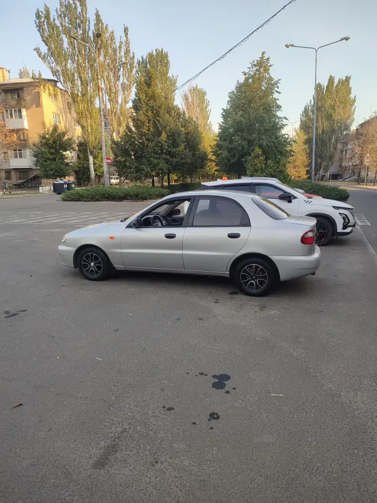 Daewoo sens 1.3. 2007 года. Хорошее достойное состояние. Пробег 121469 - фотография - 3