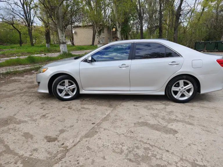 🔥Продам
Camry 50 usa🔥
✅Год выпуска: 2014
✅Объём: 2.5
✅Коробка передач: автоматическая
✅Топливо: бензин
✅Привод: передний
✅Пробег: 191 тыс миль
💸 1 400 000₽
☎+79493068935 (Tg, max, sms, звонки)
🏙 Осмотр днр г. Амвросиевка
⚡Комплектация se:
🔥Круиз-контроль
🔥Электроусилитель руля
🔥Электрорегулировка зеркал
🔥Электростеклоподъёмники
🔥Кондиционер
🔥Подрулевые лепестки
🔥Камера заднего вида
🔥Автосвет
🔥Комбинированный салон (кожа+ткань)
Установлено самостоятельно:
🔥Видеорегистратор 7omai
🔥Головное устройство android teyes
🔥2 Комплекта ковриков
🔥Led ближний и противотуманки
Vin по запросу.
!!! Техосмотр пройден. !!!!!
Присутствует небольшой торг у капота! - фотография - 2