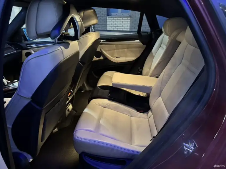 Продам bmw x6 e71.50i 4.4, 2009. Европеец экспортного исполнения люкс!
Кожаный салон, кожаная панель, чёрный потолок "алькантара"
Проекция на лобовое, навигация, музыка премиум, тв, камера заднего вида
Подогрев всех сидений, руля, четырёх зонный климат контроль.
Доводчики дверей. Пневматическая подвеска, двигатель, коробка идеальны,
Едет ровно и бодро. Подвеска перебранная. Ни одной ошибки,
Все кнопки и лампочки работают. Докатка в комплекте.
Машина ухожена и обслужена. Пробег 215 000 км. Цена 1 600 000. - фотография - 8