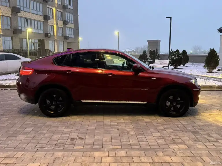 Продам bmw x6 e71.50i 4.4, 2009. Европеец экспортного исполнения люкс!
Кожаный салон, кожаная панель, чёрный потолок "алькантара"
Проекция на лобовое, навигация, музыка премиум, тв, камера заднего вида
Подогрев всех сидений, руля, четырёх зонный климат контроль.
Доводчики дверей. Пневматическая подвеска, двигатель, коробка идеальны,
Едет ровно и бодро. Подвеска перебранная. Ни одной ошибки,
Все кнопки и лампочки работают. Докатка в комплекте.
Машина ухожена и обслужена. Пробег 215 000 км. Цена 1 600 000. - фотография - 11