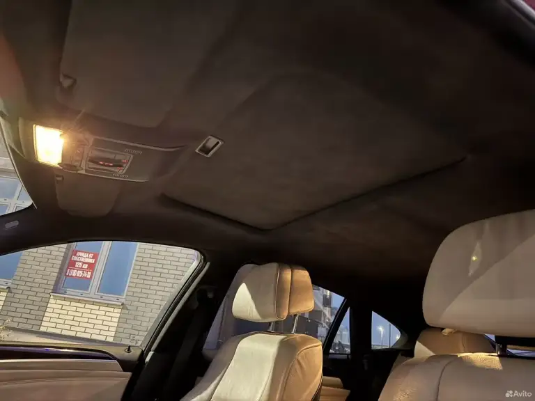 Продам bmw x6 e71.50i 4.4, 2009. Европеец экспортного исполнения люкс!
Кожаный салон, кожаная панель, чёрный потолок "алькантара"
Проекция на лобовое, навигация, музыка премиум, тв, камера заднего вида
Подогрев всех сидений, руля, четырёх зонный климат контроль.
Доводчики дверей. Пневматическая подвеска, двигатель, коробка идеальны,
Едет ровно и бодро. Подвеска перебранная. Ни одной ошибки,
Все кнопки и лампочки работают. Докатка в комплекте.
Машина ухожена и обслужена. Пробег 215 000 км. Цена 1 600 000. - фотография - 9