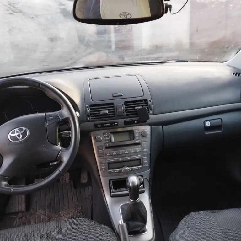 Toyota avensis универсал ii поколение рейсталинг, 2006 г. , пробег 231000 км, коробка механическая, объем 2,0, цвет серый металлик, бензин, состояние отличное, +79493715624 - фотография - 6