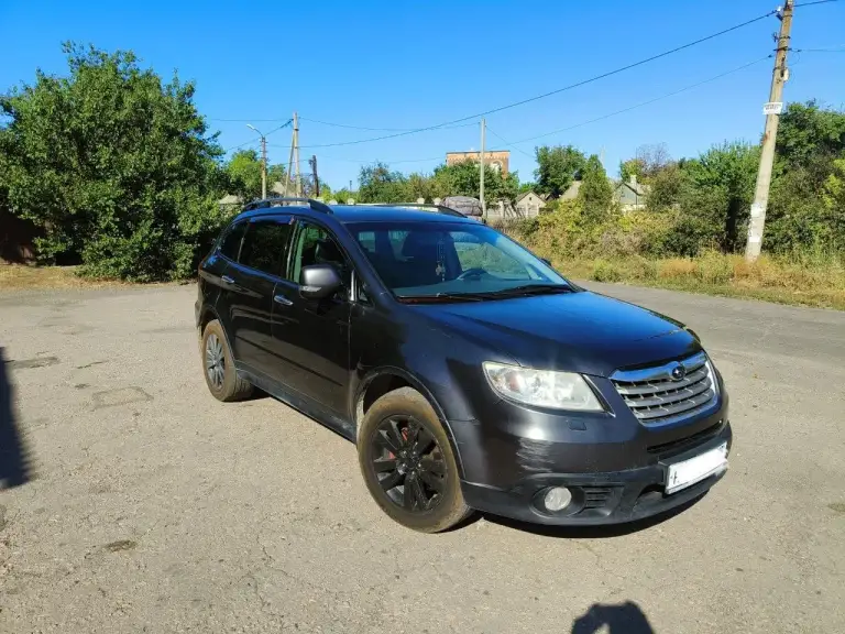 В продаже subaru tribeca 3.6 at limited. 258 лошадок. Просторный и надёжный автомобиль. Двигатель и коробка без вопросов, едет бодро. Постоянный полный привод, ровная плавная езда. Машина вовремя обслуживается. Качественный автомат.

Комплектация: двухзонный климат, круиз, подогрев сидений, люк, мультируль, омыватели фар, камера заднего вида, abs и т. Д. Салон очень вместительный.
По кузову - мелкие царапины, на фото всё видно. Колодки под замену (есть небольшой скрип), но тормоза в отличном состоянии. Готов уступить на эти моменты.
1 000 000. Пишите или звоните - покажу, расскажу, договоримся. Реальному покупателю - хороший торг. - фотография - 3