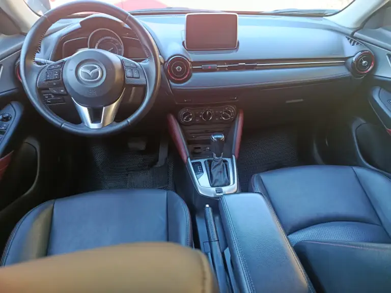 Mazda cx-3 2016 года, выпуск декабрь. 102000 тыс. Родного пробега. Американка, 2.0 л бензин. Полный привод аwd, автомат. Пушка. Я собственник, юридически чиста и без ограничений. Двигатель, коробка, ходовая в идеальном состоянии. Машина абсолютно обслужена, после полной химчистки. Работает каждая кнопочка. Салон в черной коже. 18 диски + зимняя резина. Очень хорошая комплектация.
Цена 1800000 рублей (торг).
+79591048517
Г. Ровеньки лнр - фотография - 8
