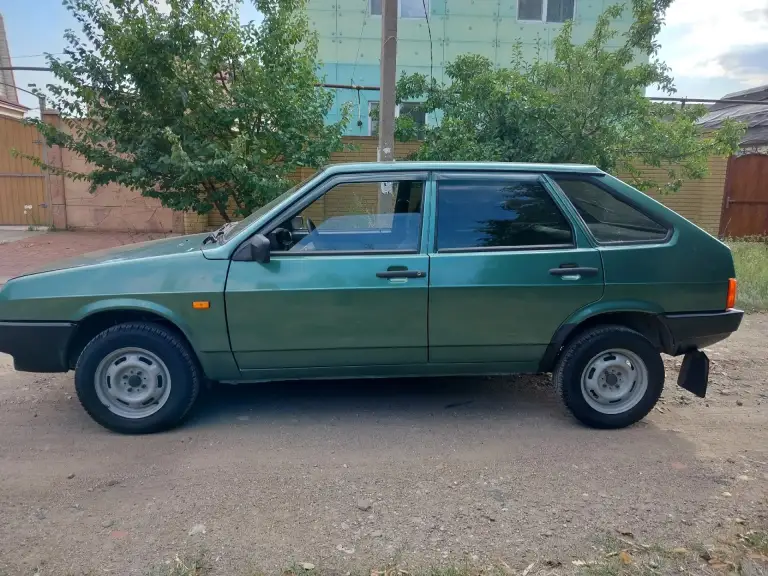 Продам ваз 2109 2006 года автомобиль в хорошем техническом и внешнем состоянии. С полным переоформлением. Цена 195т горловка +79490755405 - фотография - 2