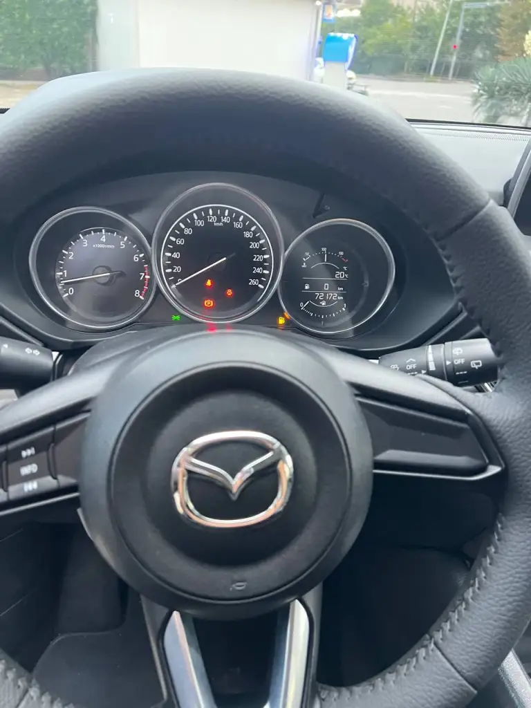 🚘 Mazda cx-5 2022
2.0 Бензин • 150 л. С. • 6-ступенчатая механика • fwd
Пробег: 72 000 км
🇷🇺 Российский сток
✅ Автомобиль ухожен и обслужен, в хорошем состоянии.
📍 Местонахождение: грузия 🇬🇪
🚗 Варианты приобретения:
- 🔑 Возможна доставка автомобиля под ключ.
- 🤝 Также можно самостоятельно приехать в грузию, осмотреть автомобиль и забрать его.
💰 Цена: $17 800
📲 По всем вопросам связываться:
🟢 Whatsapp: +995550059915
🔵 Telegram: @wu_sales - фотография - 4