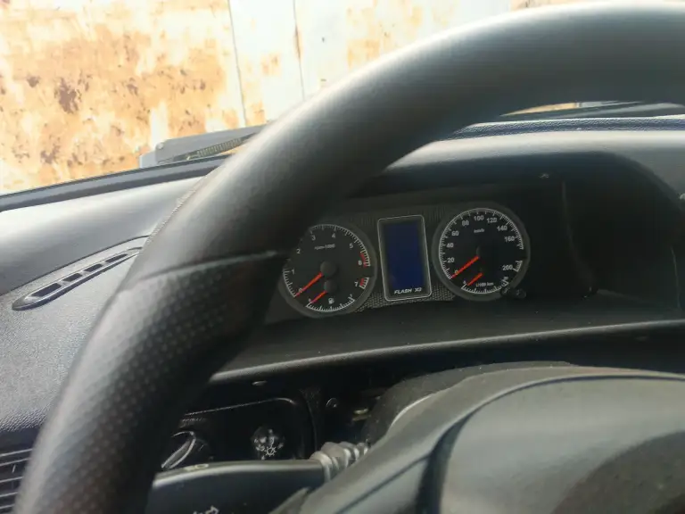 Продам ваз 21099 год выпуска 2006. Авто в полном порядке установлен электро усилитель руля и зеркал обогрев дисковые тормоза. Стоит достойная музыка один владелиц двигатель после капиталки пробег2000км. Цена400тысяч рублей телефон+79498157662 - фотография - 5