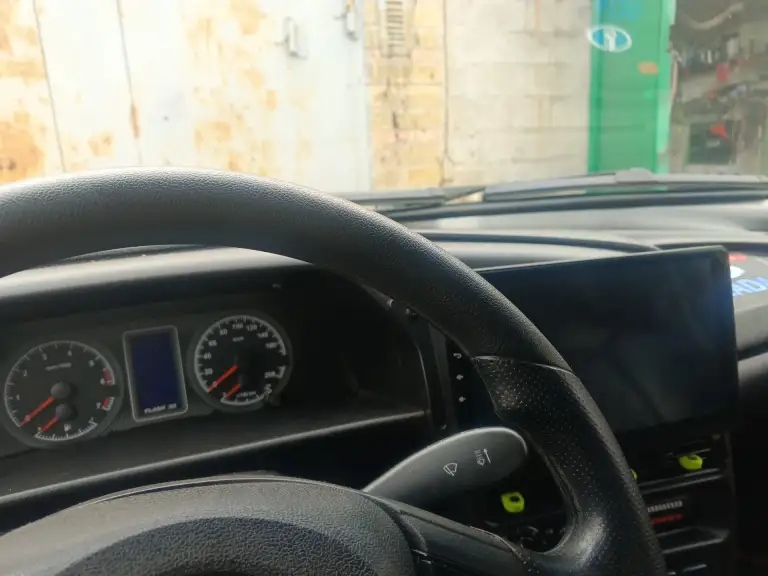 Продам ваз 21099 год выпуска 2006. Авто в полном порядке установлен электро усилитель руля и зеркал обогрев дисковые тормоза. Стоит достойная музыка один владелиц двигатель после капиталки пробег2000км. Цена350тысяч рублей телефон+79498157662 - фотография - 5
