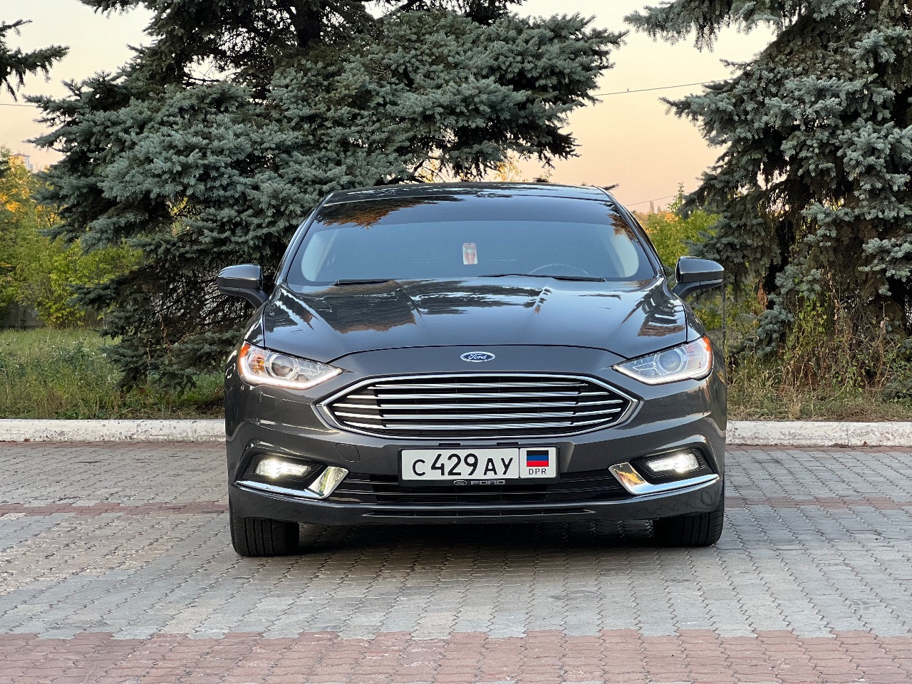 Ford fusion 2016 se. двигатель 1,5 турбо, автомат, пробег 85000 км. машина  в одних руках с америки, ухожена. два комплекта резины. цена авто 1, 700  00...