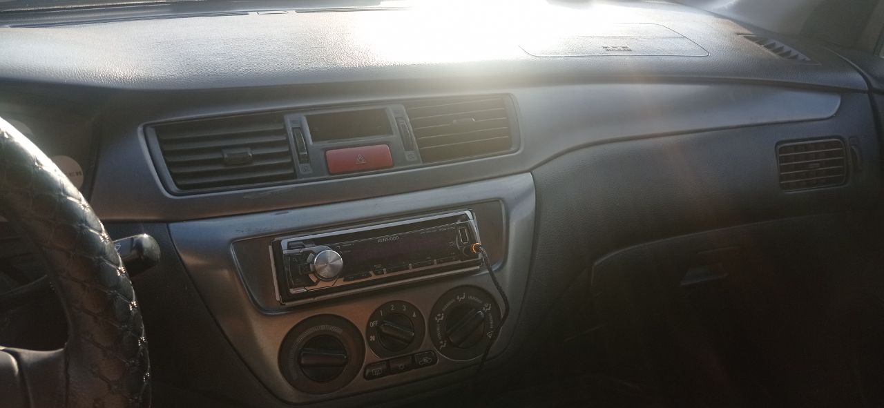 Продам митсубиси лансер 9 в хорошем состоянии. один хозяин. машина 2008 г. в. выехала из салона в 2011 году. в дтп не была, и не красилась, все стекла родные. пробег 154т. км мотор 1.6 16 кл. 98 л. с. кондиционер, 4 стеклоподъёмника, подогрев передних сидений, ел. зеркала, обогрев заднего стекла, гидроусилитель руля, ксенон. мотор в идеальном состоянии, коробка переключается как на новой машине. новые свечи, катушки, масло в двигателе, резина, акумулятор. гбо евро-4 вписано в техпаспорт. нужно заниматься арками задних крыльев! цена договорная. +79495240709 - фотография - 20