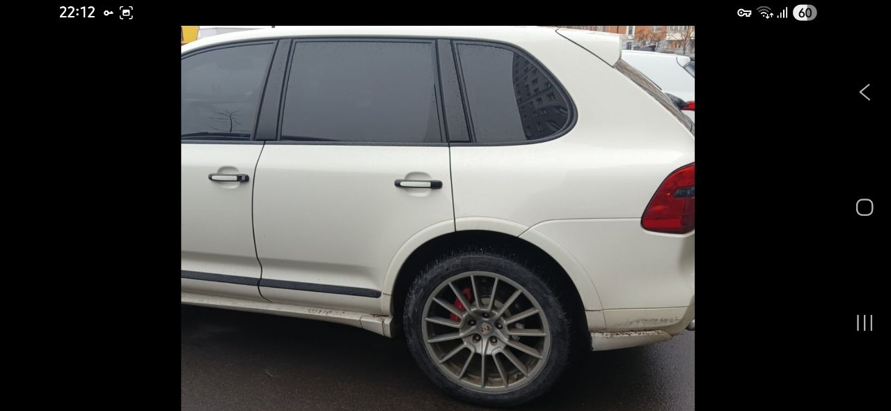 Всем привет, продаю отличный автомобиль в прекрасном состоянии. итак, вашему вниманию porsche cayenne gts 957 кузов, 2009 год, 195000 пробега, автомобиль обслужен от и до. долго расписывать все не буду, заинтересованные звоните все подробно расскажу. цена 1 090 000 рублей. телефон для связи +79251990996, телеграмм и whatsapp +79251990996. авто в днр. доп фото и видео по запросу. - фотография - 2