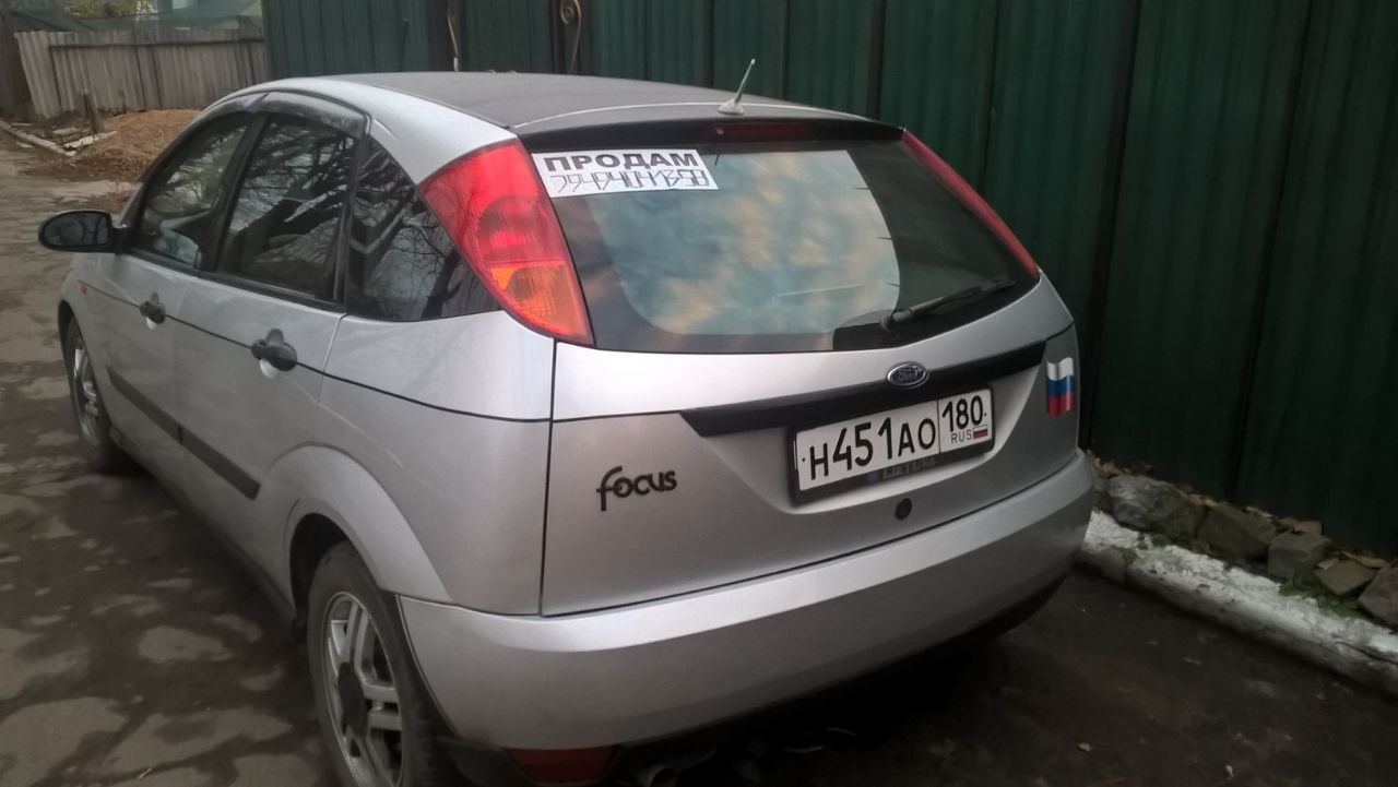 Срочно продам форд фокус 1. 1.8 см. 233000 т км. 1998 г. в отличном сост. гаражное хранение. вся оцинкована и обработана. едет мягко. ржи нет и намёка. салон в идеале. печка и кандёр работают идеально - вложений-0. зимняя резина. +новая летняя. . машина с салона в одних руках. 450000 т-0714041358 - фотография - 2