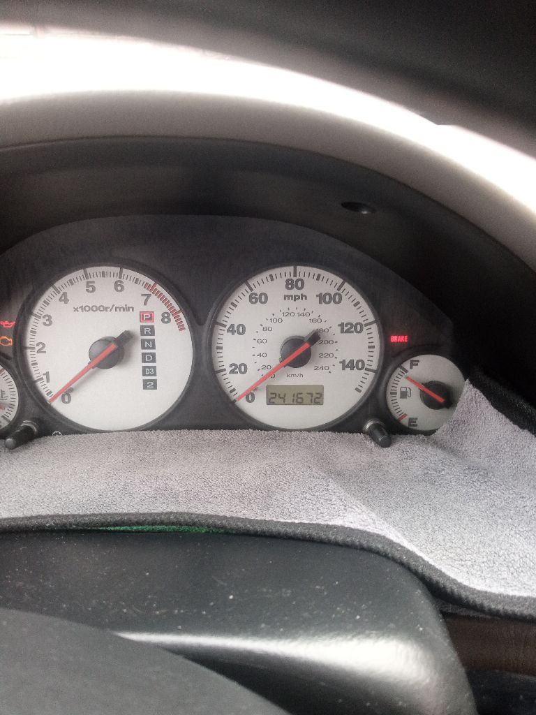 Продам honda civic 2002 год. об. 1,7. 115 л. с. коробка автомат работает отлично, бензин - газ зарегистрирован, авто без гнили и ржавчины кузов оцинкован, салон чистый, не прокурен, печка греет отлично кондиционер холодит отлично, электрорегулировка зеркал, есть сколы по кузову на езду не влияет, резина зима новая, аккумулятор новый, сигнализация, хорошая музыка, 4 эл. стеклоподъёмники, цена 500.000 тыс. руб. , торг. переоформление в мрэо. связь: +79493402550 - фотография - 9