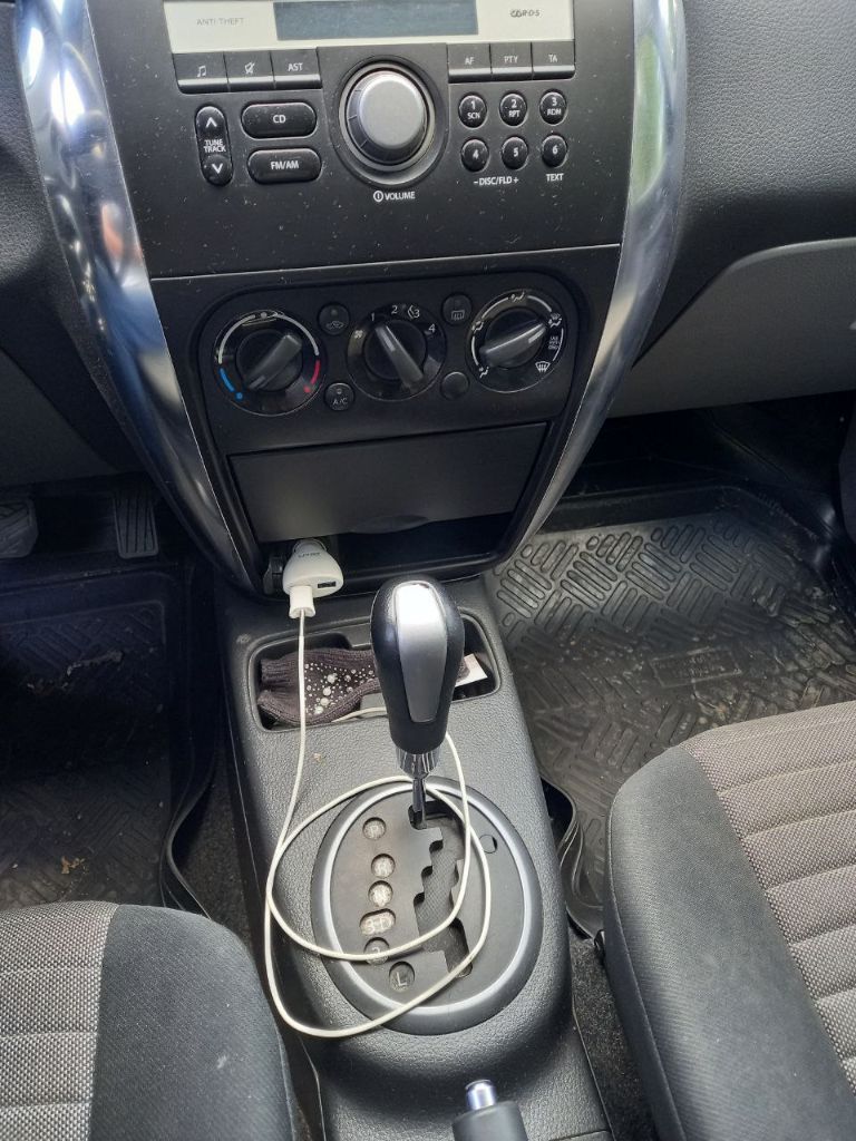 Продам suzuki sx4 1.6 at (автомат), 2011 г. в. цена: 950,000 руб. местонахождение: донецк основные характеристики: год выпуска: 2011 двигатель: бензиновый, объем 1.6 л коробка передач: автоматическая пробег: 187,000 км привод: передний преимущества: один хозяин, бережная эксплуатация не использовалась в такси чистый и ухоженный салон родной пробег, без скручивания установлено качественное газовое оборудование полный комплект ключей и документов регулярное обслуживание, все заменено вовремя контакты: звоните: +7 949 405 42 97 telegram: +380 71 405 42 97 автомобиль находится в донецке. готов к осмотру, звоните или пишите для уточнения деталей! - фотография - 6