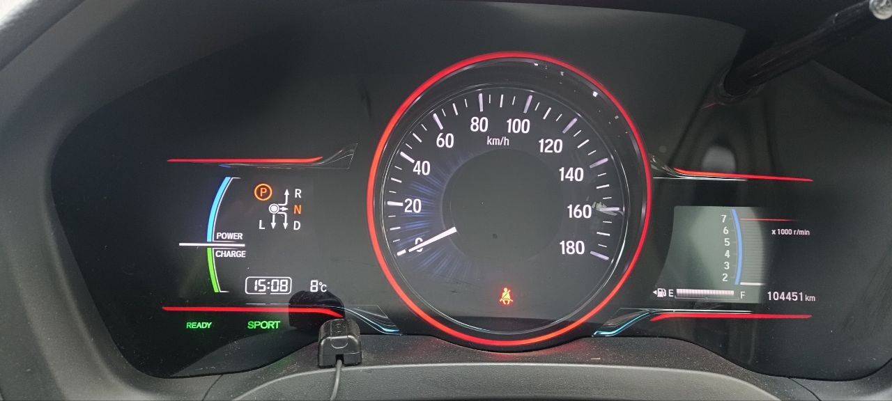 Продам авто honda vesel в идеальном состоянии без дтп 📅год выпуска: 2015 💴цена: 1980 тыс. ✅ растаможен. ✅ пробег свой 104 тыс. км, ✅ двигатель 1.5 л. /161 л. с. ( гибрид ) 📝описание: машина в родной краске + 2 комплекта литья - зима и лето, пробег свой, расход в городе 7л, родные салонные коврики есть. передний привод ! система доступа без ключа. климат-контроль 2-зонный. адаптивный круиз-контроль. антипробуксовочная система (asr). система помощи при торможении, при старте, в гору, при спуске. антиблокировочная система (abs). регулировка руля и передних сидений. на постоянном рф учёте. по всем вопросам звонить по тел: +79493321947 дмитрий - фотография - 15