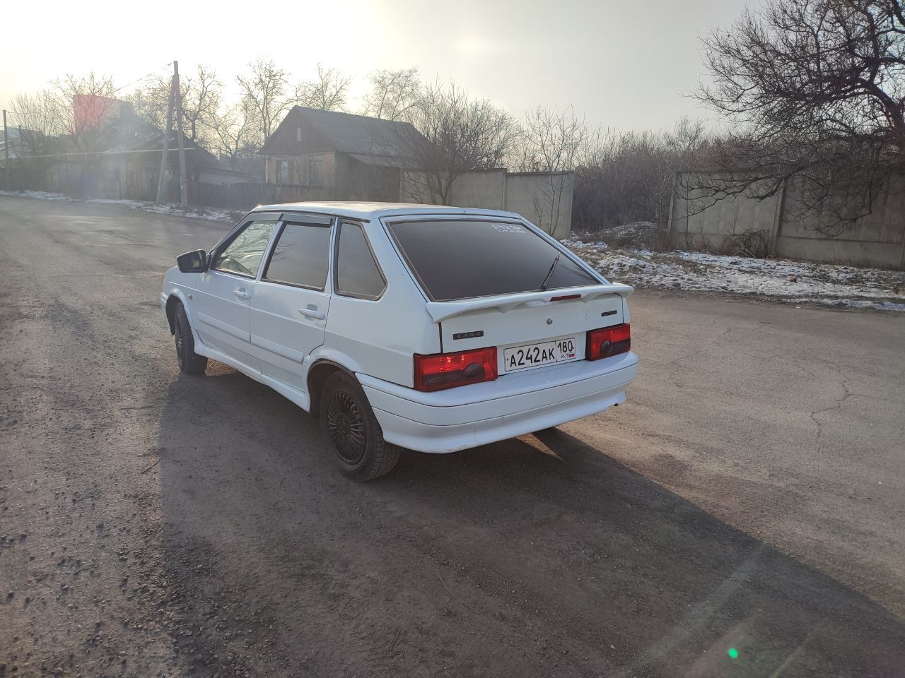 Продам ваз 2114, объем 1.6,8кл. авто 2012г. в нормальном состоянии пробег 220000т. км. много чего поменяно, работает абсолютно всё, ,два комплекта резины. я хозяин, цена 200000т. р.номер для связи+79790015737город донецк - фотография - 4