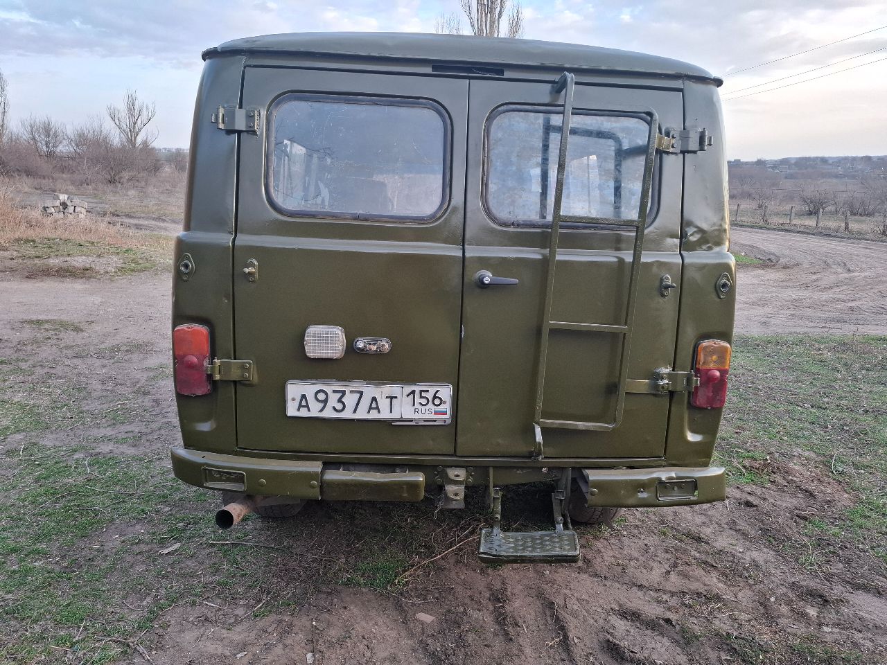 В продаже уаз буханка 2017 г. с гуром 409 мотор (масло, свечи, бронипровода, ремни, помпа новые рабо... - фотография