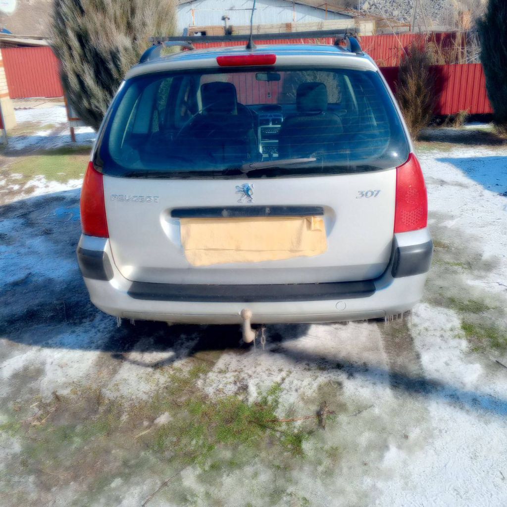 Продам пежо307 2007г. цена 350000тр торг все вопросы по т. +79494419731 - фотография - 9