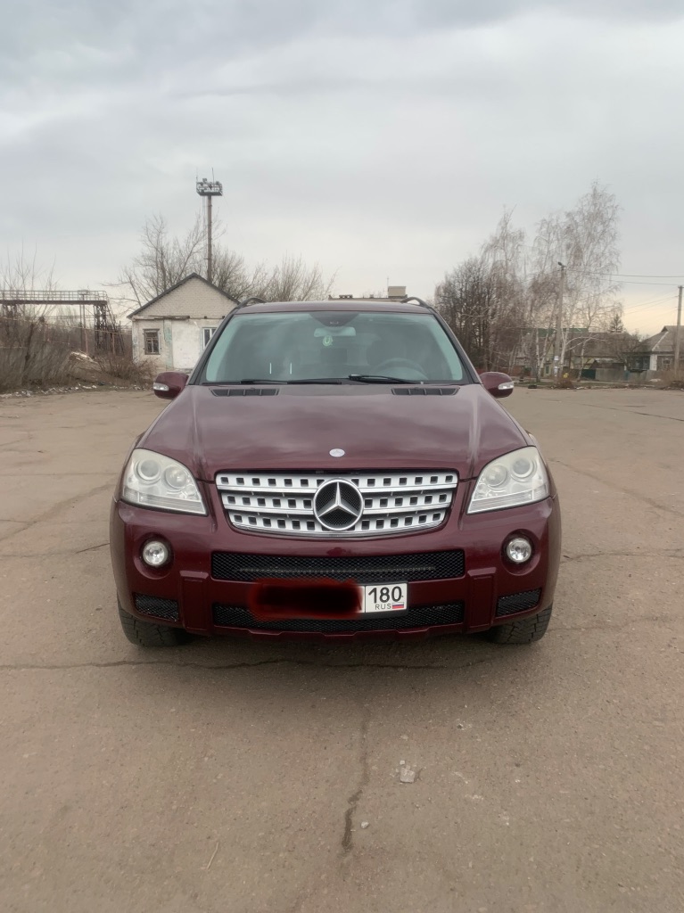 Продам mercedes benz w164.2006 год. 3,5 бензин. пробег 312 000.в хорошем состоянии. на пружинах. 2 комплекта колёс (зима r 18, лето r 20). 2 ключа. 1млн. 400 тыс. г. полное переоформление. харцызск. тел. +7 949 407 50 27 - фотография - 7