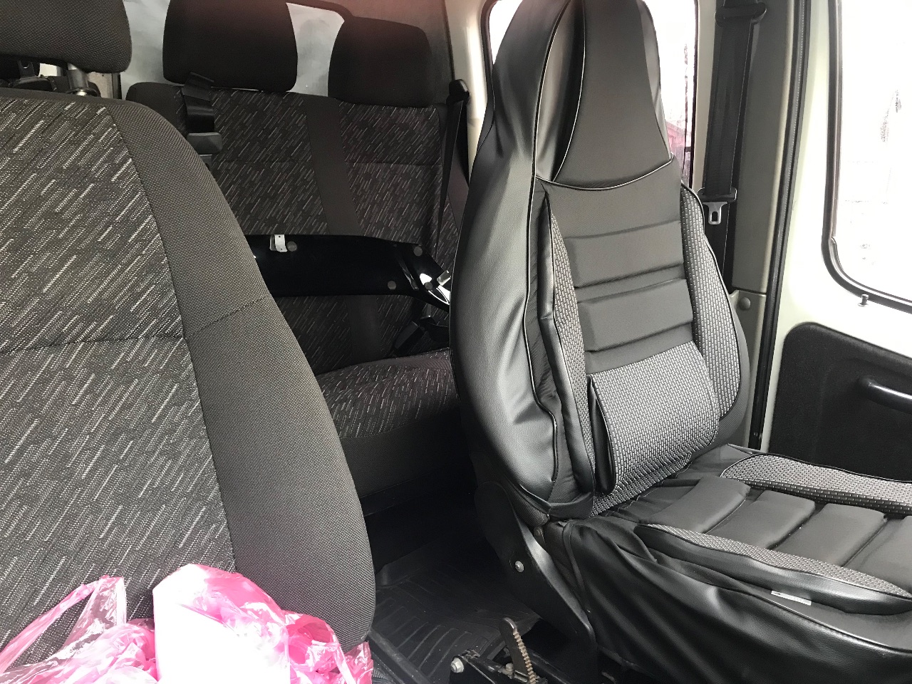 Газель дуэт 2014 год бензин газ 2.9 инжектор. машина не бита некрашена родные стёкла, рама в идеале, тент целый, борта не гнутые, мотор масло не ест, цена 950009 руб. 79493326276 - фотография - 16