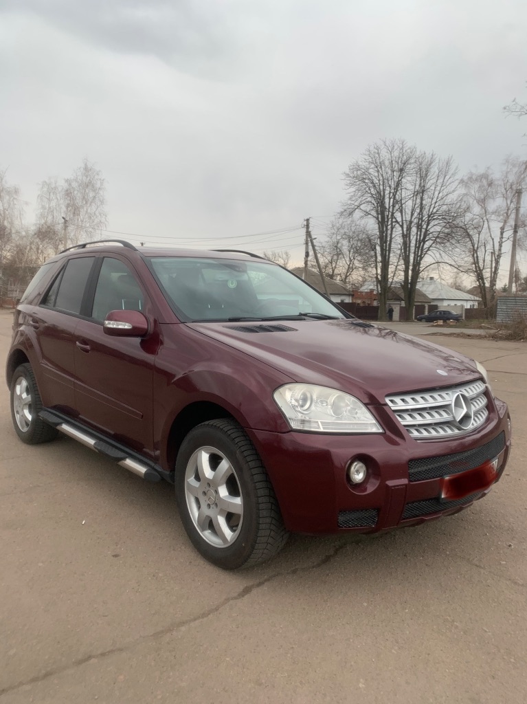 Продам мерседес w164.3.5 бензин. 2006. 312тыс пробег. в хорошем состоянии. 1400000₽. на пружинах. 2... - фотография