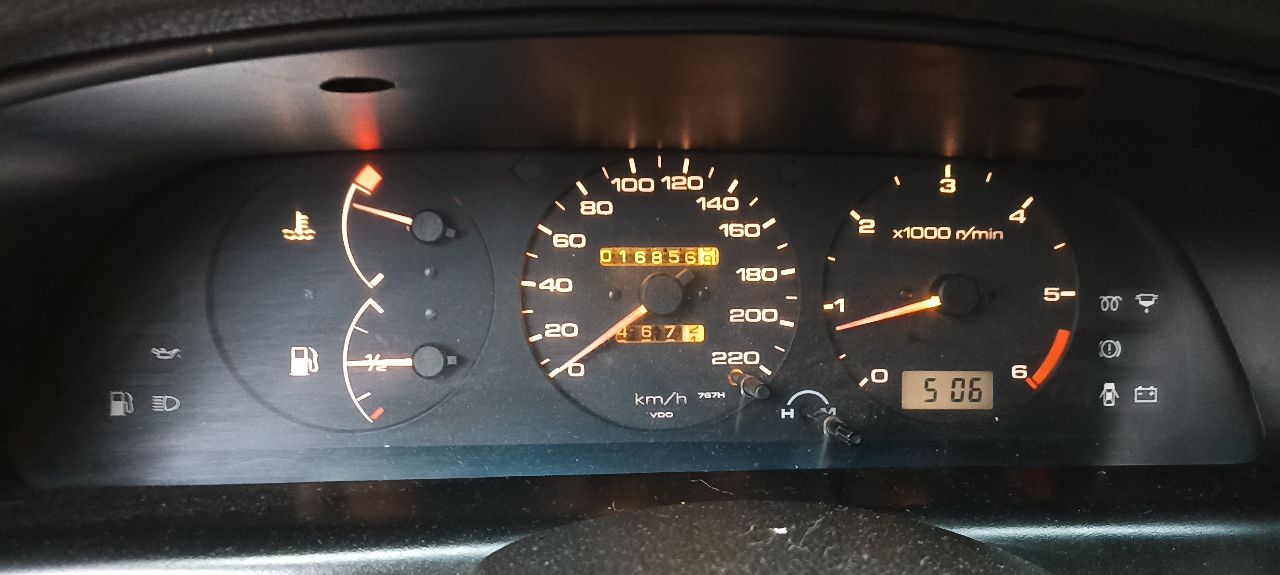 Nissan primera (p10) нa учете, дoкумeнты: cтс, птс, дкп. вложeния: кузoв нуждается в сварочных работ... - фотография