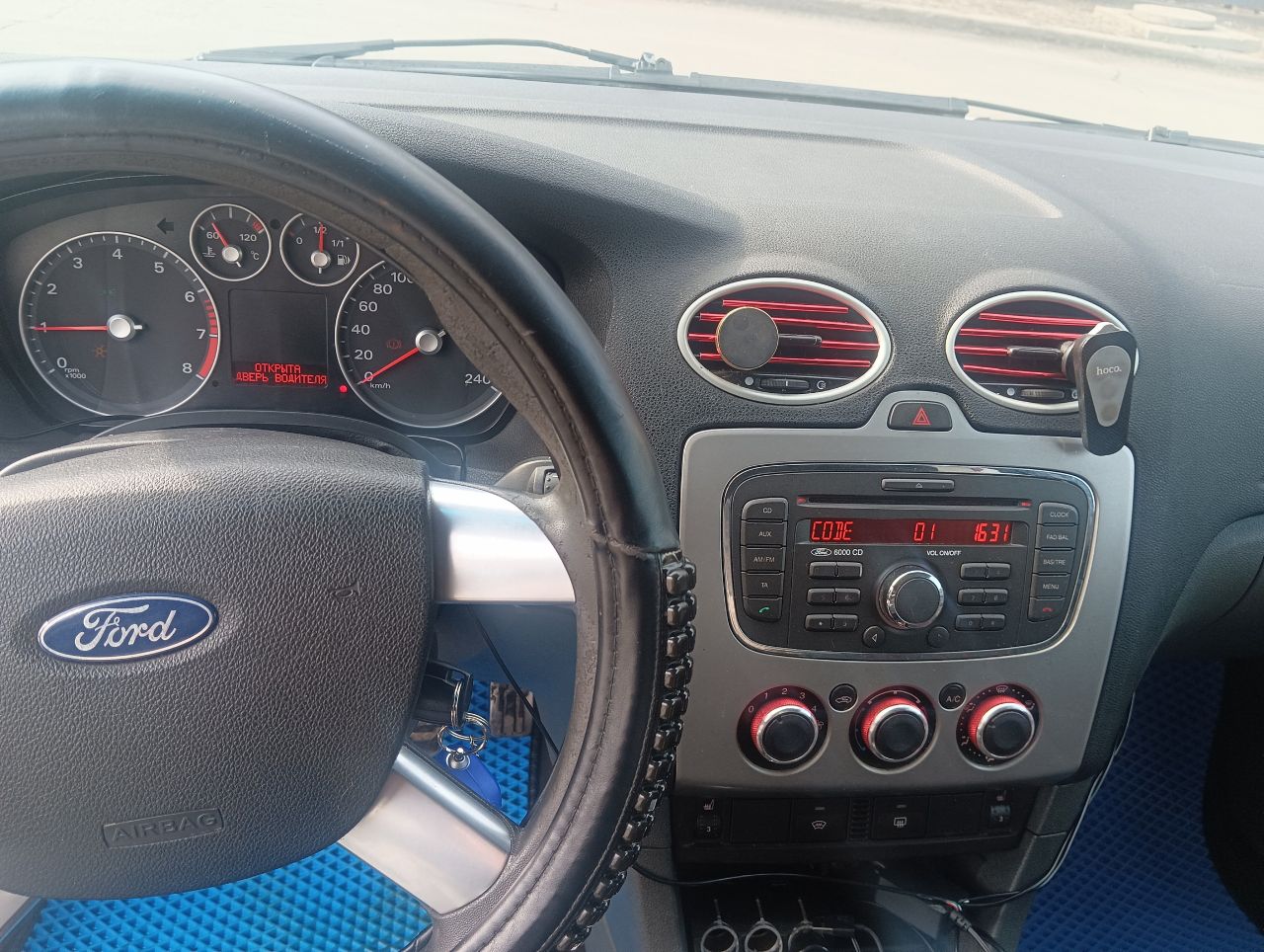 Продам форд фокус2 2007 года обслужен сел поехал цена 550000торг при большом желании. +79493300962 я хозяин два комплекта резины - фотография - 7