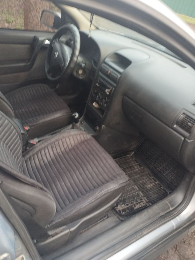 Продаю opel astra g, 2002 г. в., двигатель1,4л, механика, газ/бензин, гидроусилитель руля, обогрев заднего стекла, стеклоподъемники, регулировка водительского сиденья по высоте, кузов оцинкован. авто в хорошем состоянии. цена 320 т. руб. торг. тел. +79493892191 дима показать список поделившихся - фотография - 6