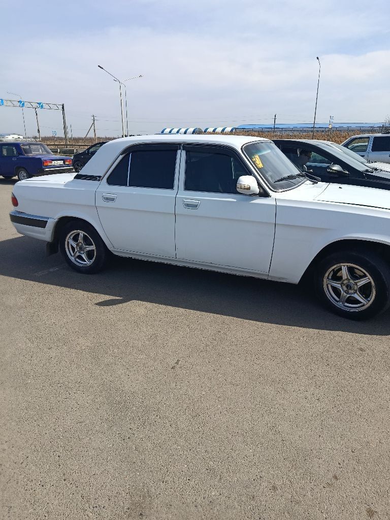 Продам волга 31105 выпуск 2008г. на полном ходу без гнили и ржавчины мотор chrysler пробег 170т. км... - фотография