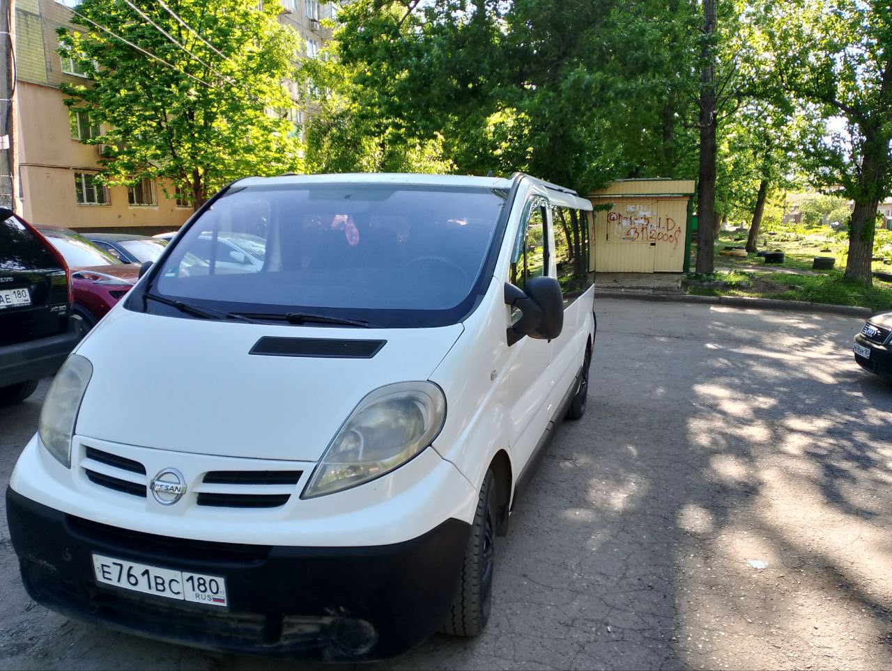 Нисан примастар 2л дизель 2008 год мкпп-6ст, интересен обмен на опель зафира, и тд фиат добло и тд в... - фотография