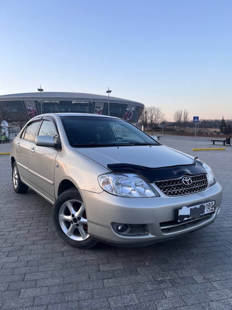 Продам в срочном порядке toyota corolla 2004 года выпуска. объем двигателя 1.4. мкпп. двигатель не д... - фотография